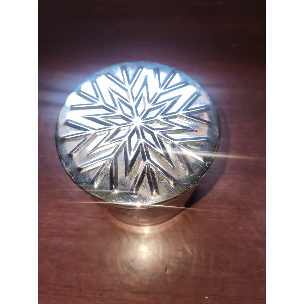 Bath & Body Works Winter Candy Apple 3-Wick Candle White Barn 14oz - Picture 2 of 6